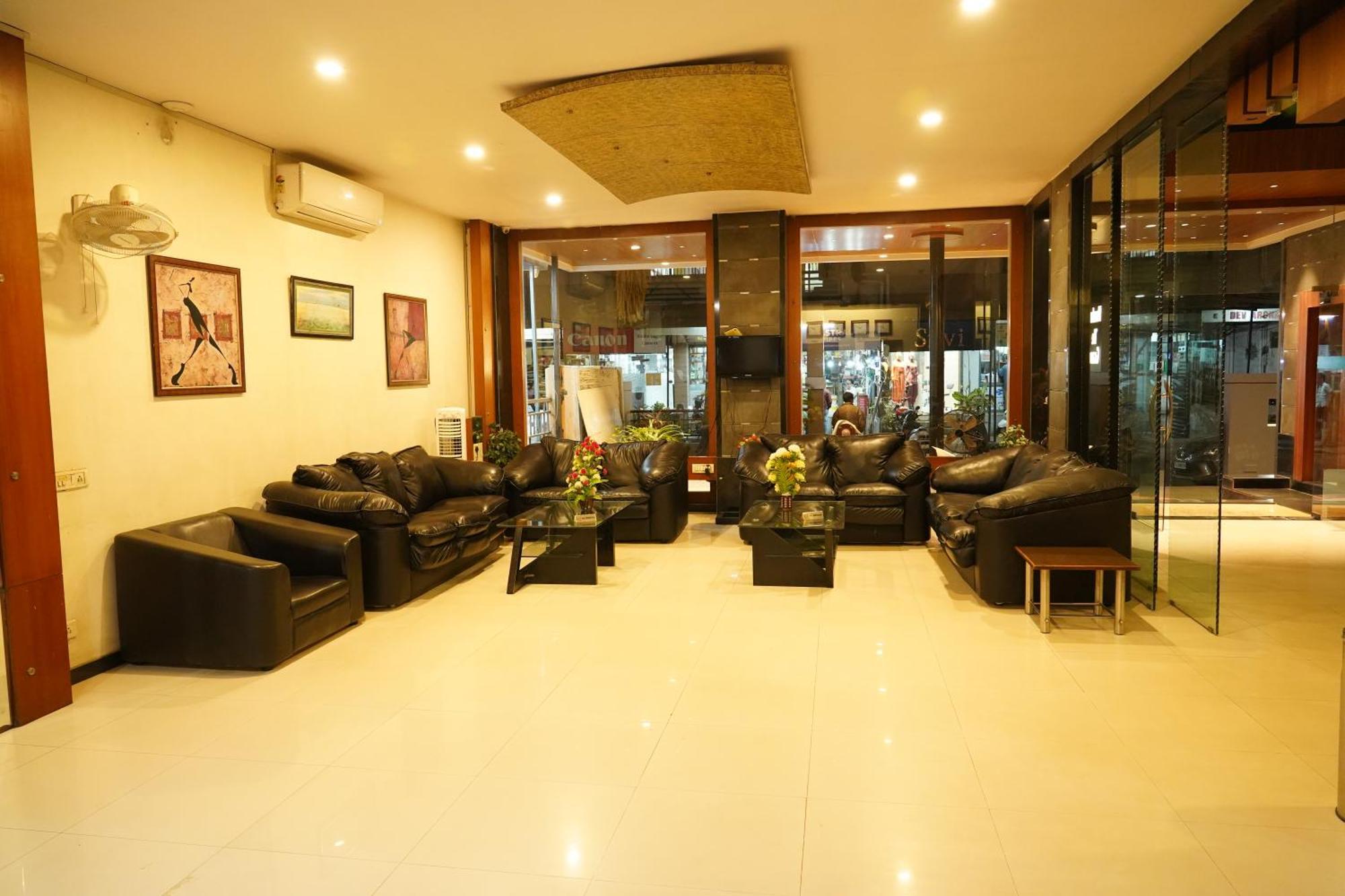 Marshall The Grand Hotel Ahmedabad Exterior foto